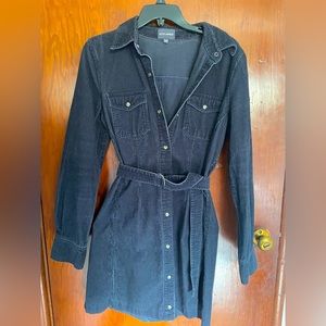 Vintage 1970’s corduroy knee-length dress